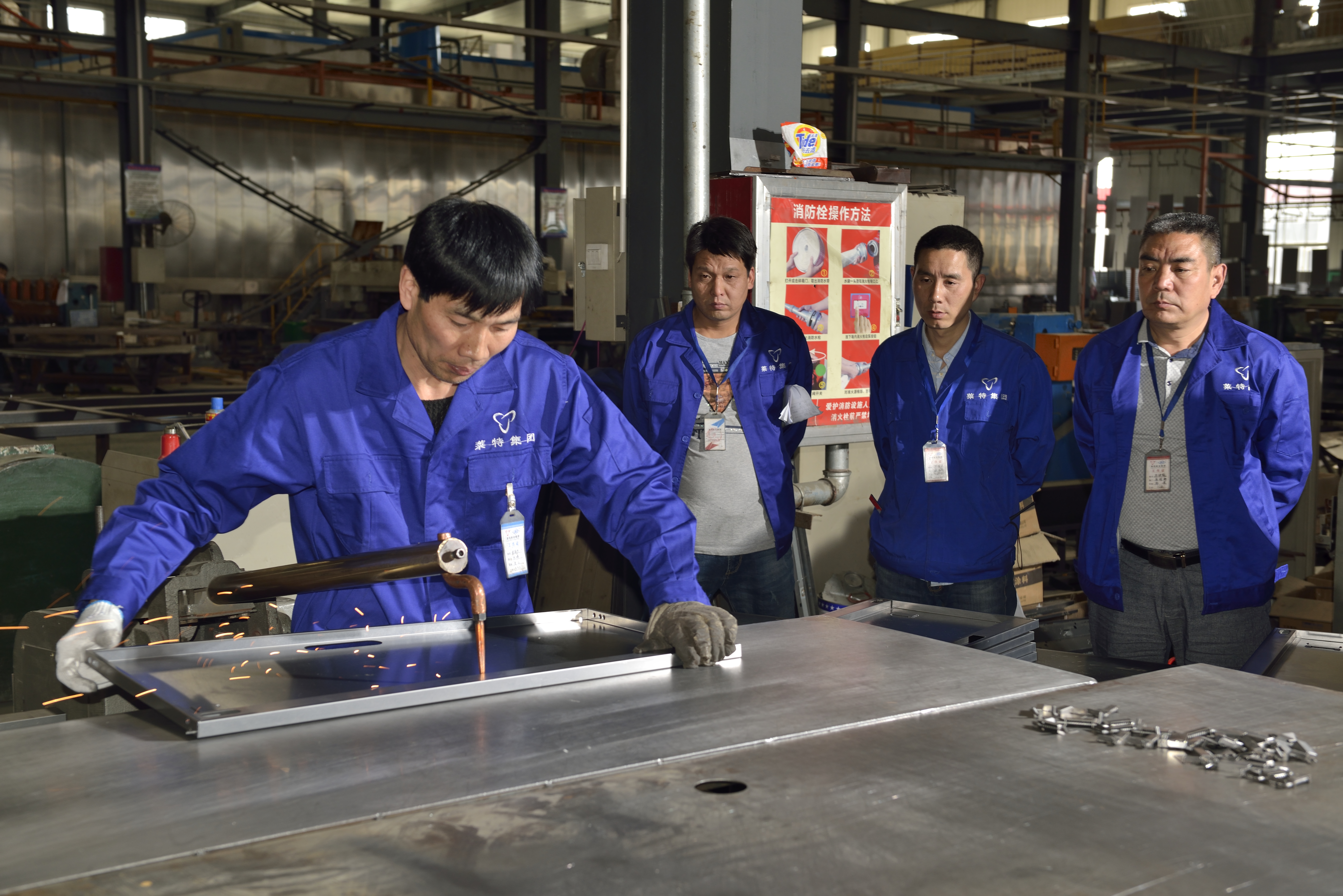 From Sourcing to Packing: Our Comprehensive Quality Control Process for Steel Furniture